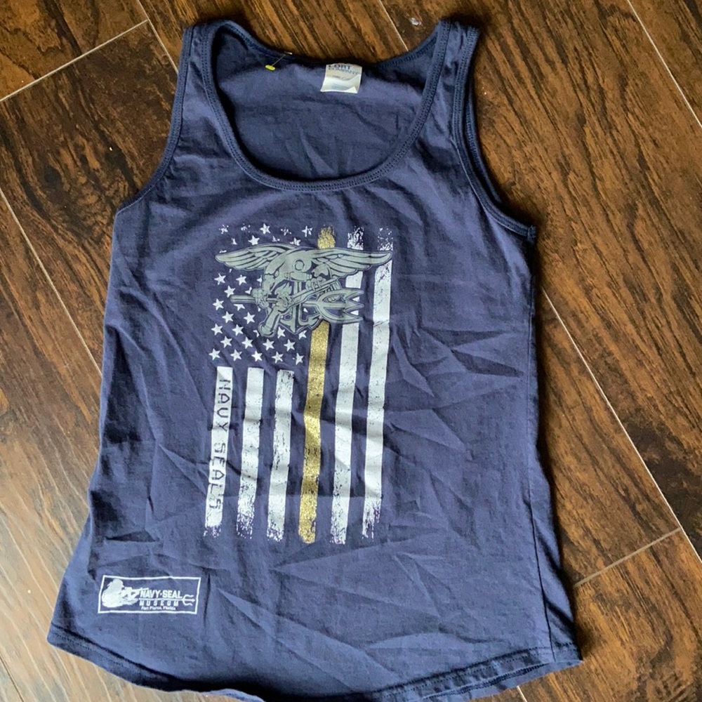 Navy Seal Museum tank top